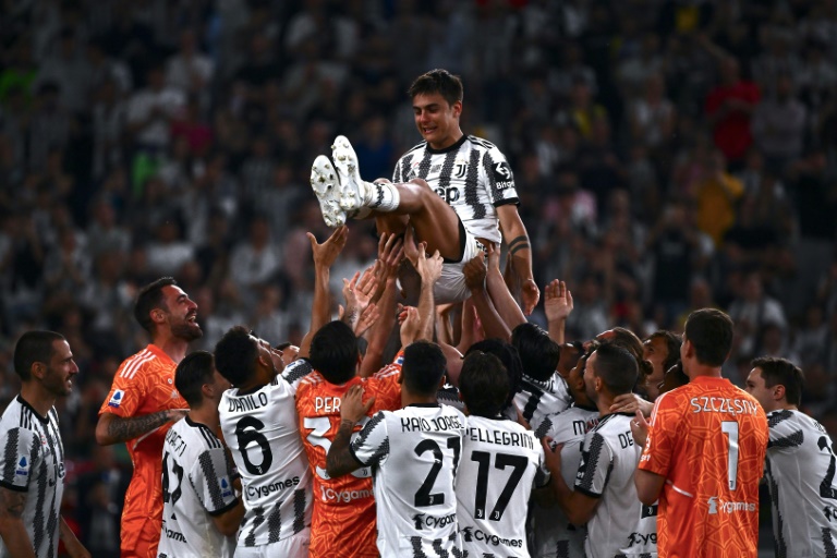 Paulo Dybala y Giorgio Chiellini dejarán la Juventus este verano